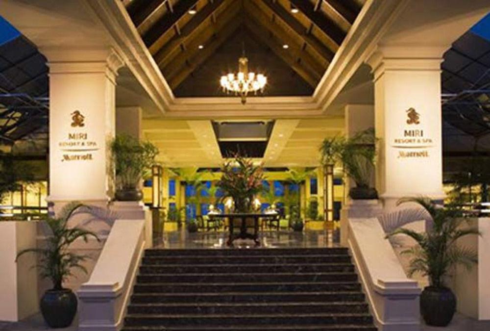 Miri Marriott Resort & Spa Zewnętrze zdjęcie Lobby of the hotel