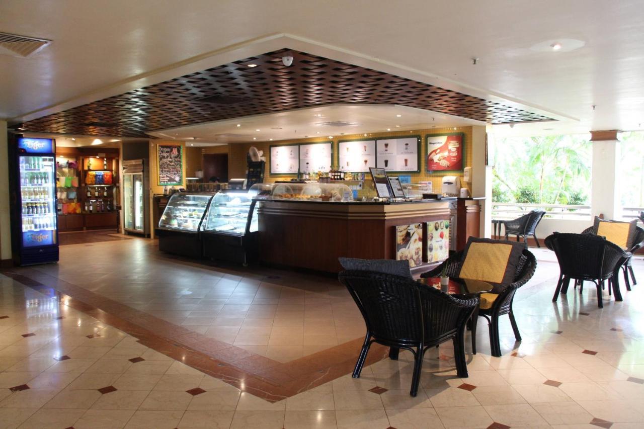 Miri Marriott Resort & Spa Zewnętrze zdjęcie The Coffee Bean & Tea Leaf in Kuala Lumpur, Malaysia