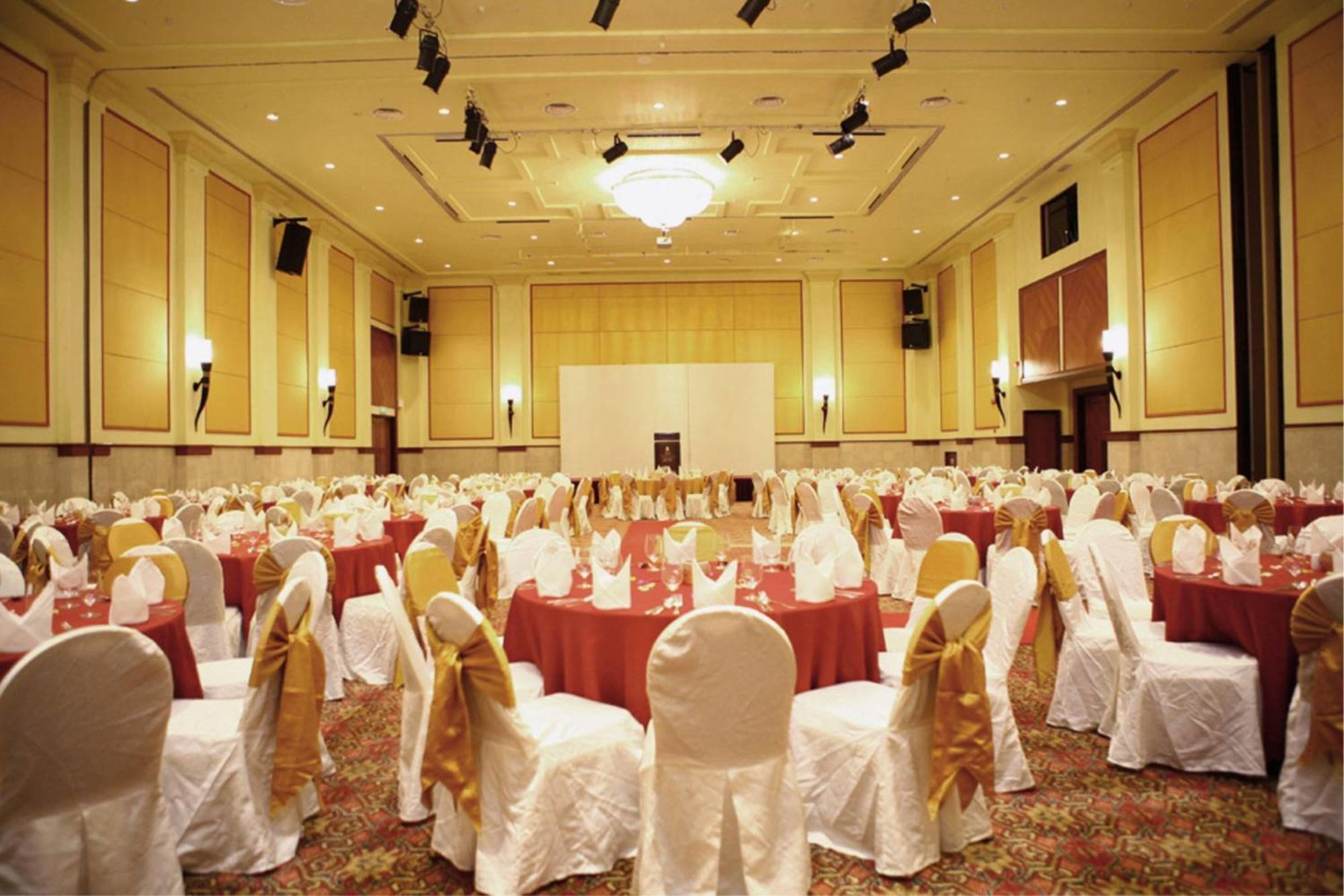 Miri Marriott Resort & Spa Zewnętrze zdjęcie The ballroom of the hotel